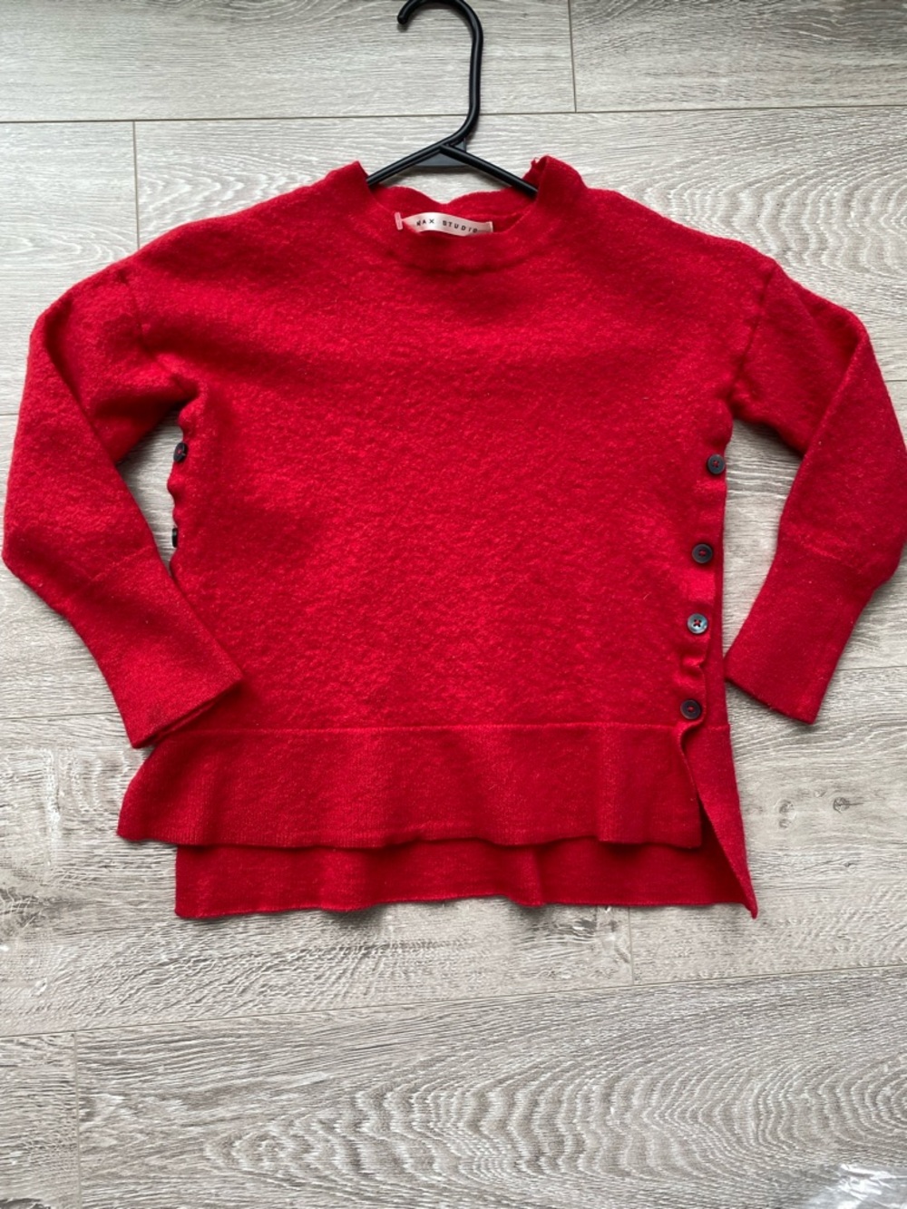Max studio 100% extra fine merino wool